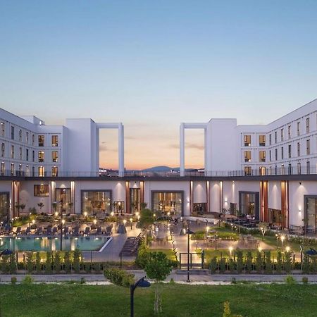 Doubletree By Hilton Canakkale Exterior photo